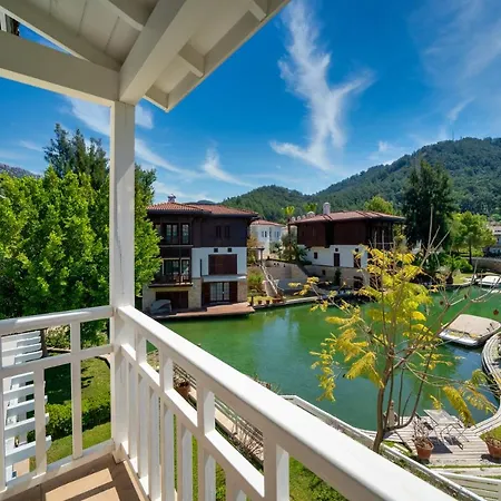 Portville Canal Side Villas 65 Villa