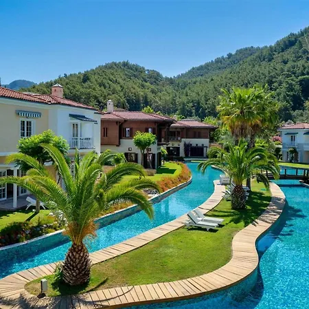 Portville Canal Side Villas 65 Villa