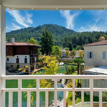 Portville Canal Side Villas 65 Villa *